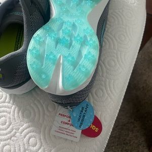 Brand new Skechers Golf Gray